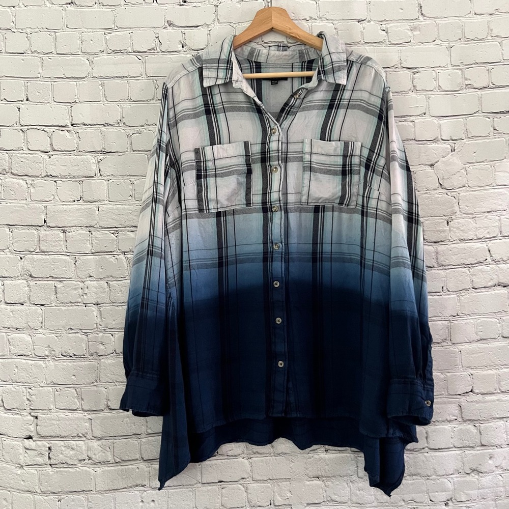 Lane Bryant Women's Size 22/24 Blue Plaid Flannel Ombre Button Down Shirt